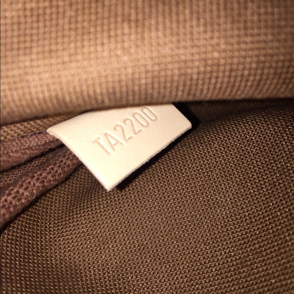 Multipochette Kaki (M44813) - Picture 4 of 8